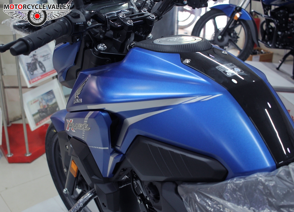 XBlade ABS Photo Gallery . All kind of Honda X Blade ABS Images